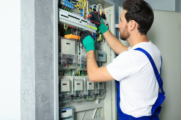 Best Electrical Repair Services  in Greens Farms, CT